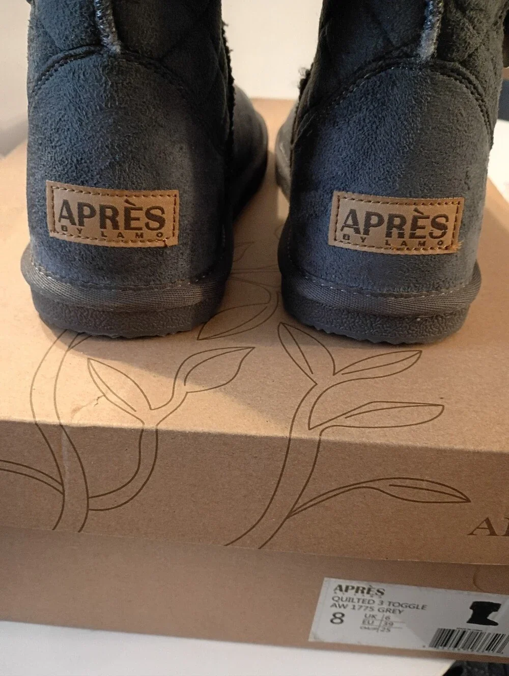 Apres By Lamo Quilted Winter Boots Toggle Women's Size 8 Gray NWT & Box